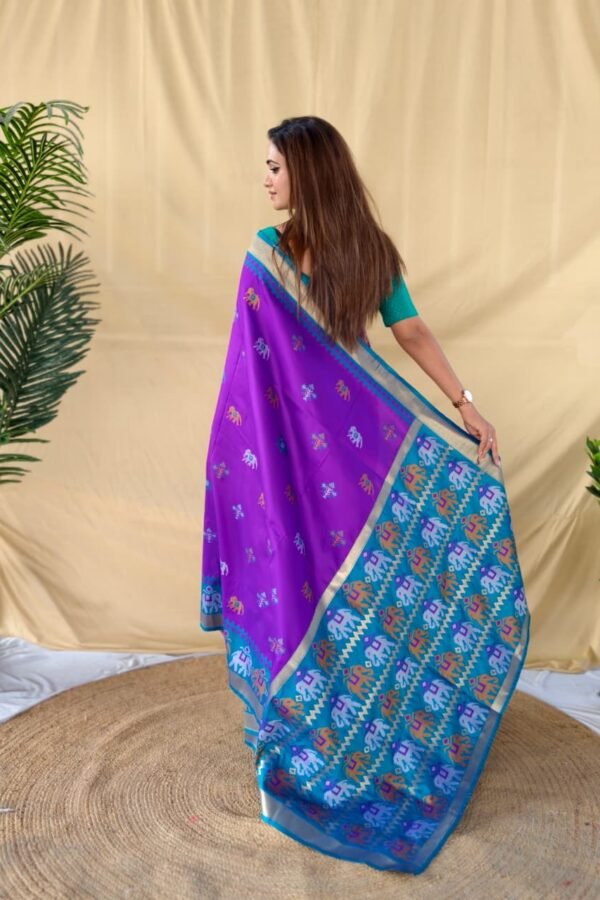 Elegant Soft Silk Saree with Elephant Butti & Contrast Pallu DS001-5