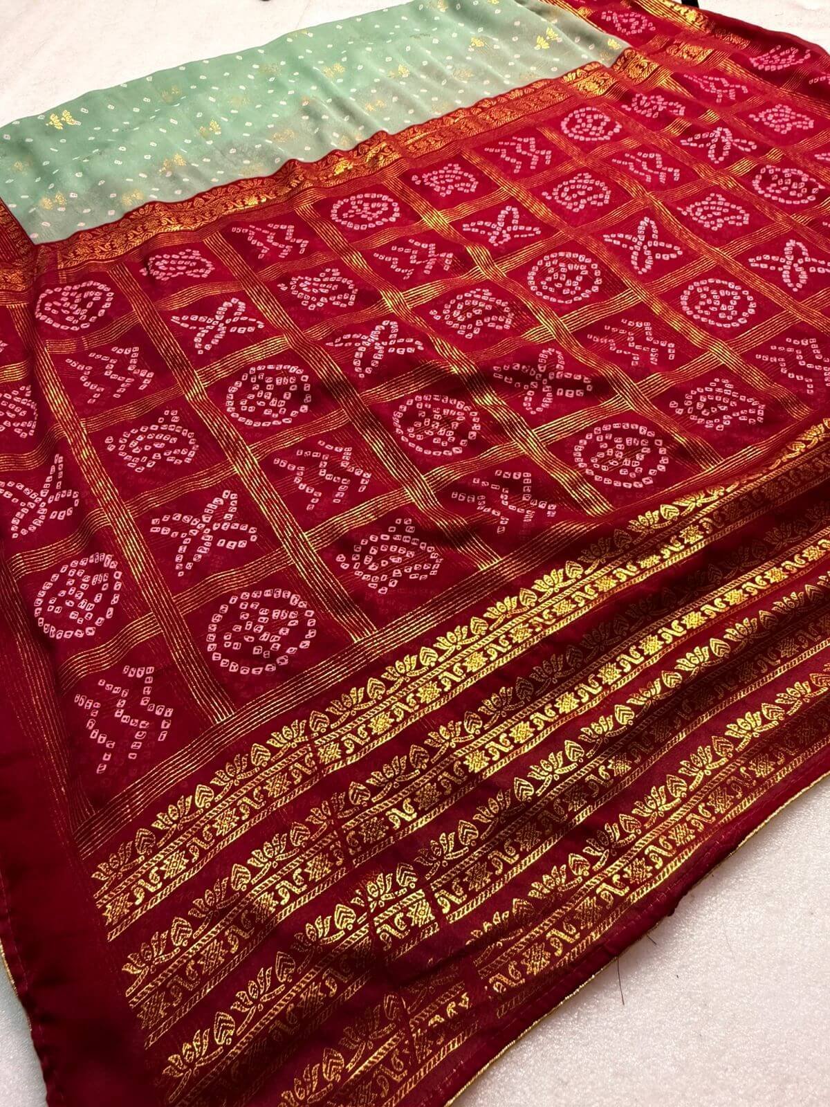 Heavy Marshmallow Blooming Saree DS010-3