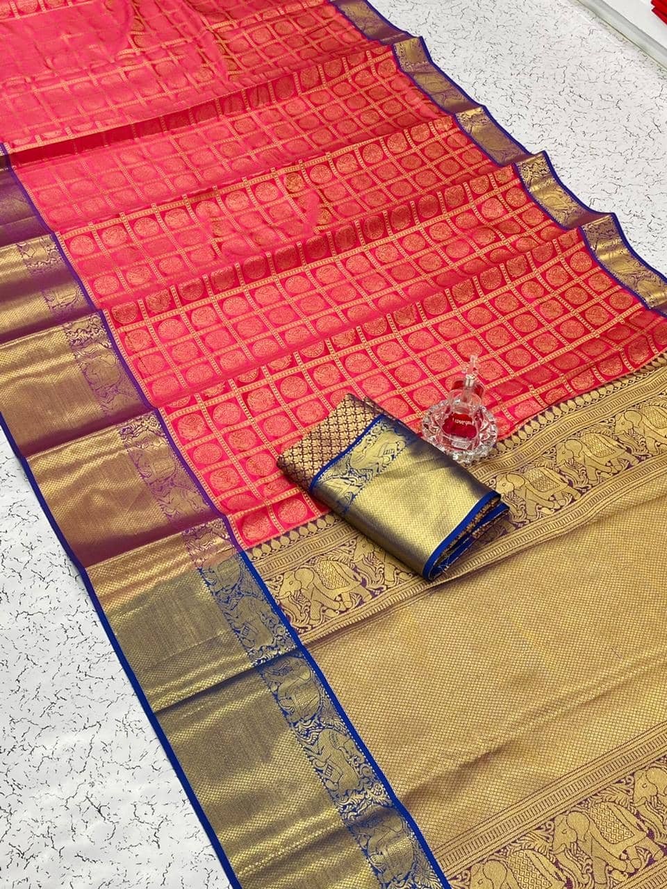 Banarasi weaving Silk Saree with Kanchipuram pattern saree (Pink) dvz0001565