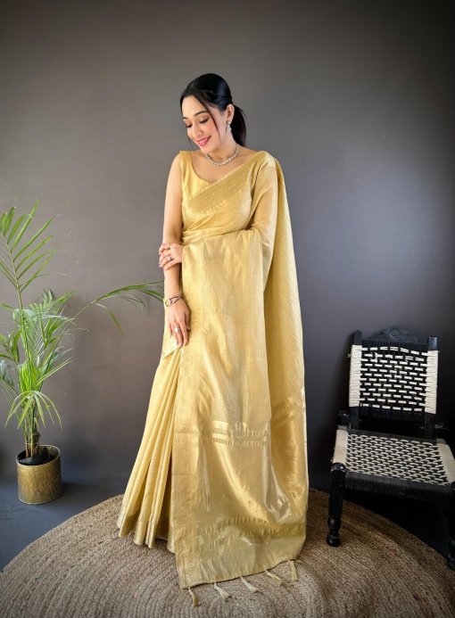 Beige Trendy Zari Woven Cotton Saree DV412