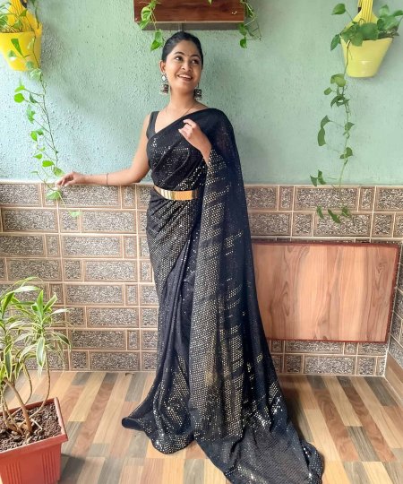 Black Ready To Wear Saree With Belt