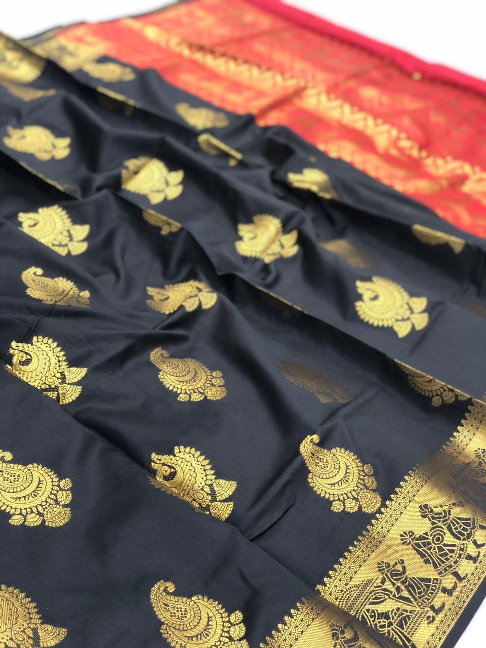 Black banarasi silk with beautiful zari work saree dvz0001743