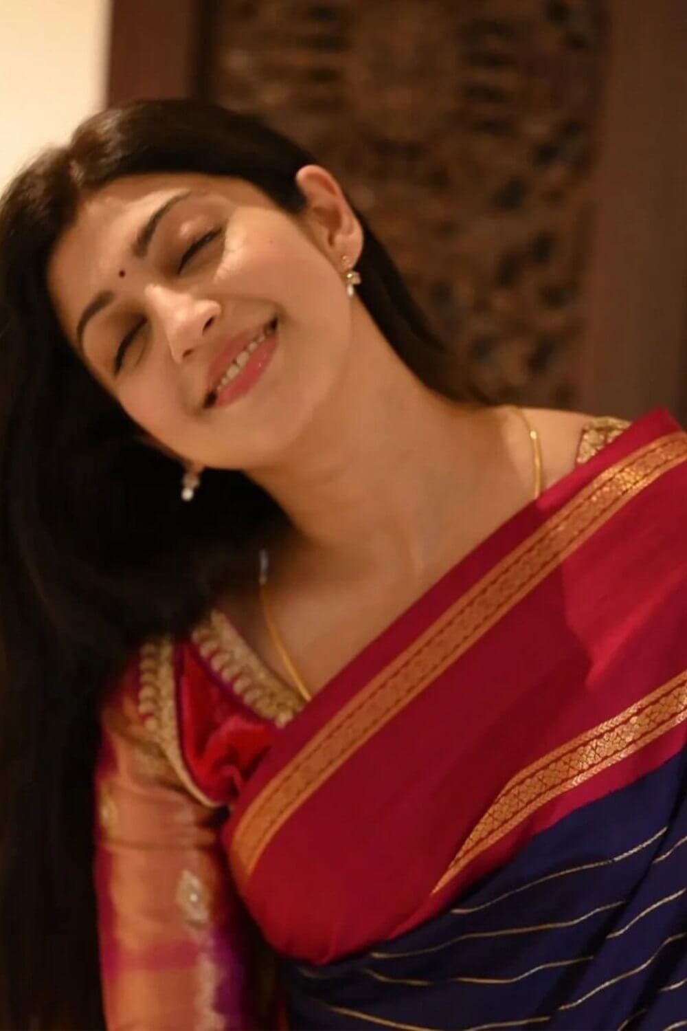 Blue Banarasi Soft Silk Party wear Saree DV423-3 Blue Banarasi Soft Silk Party wear Saree DV423-3