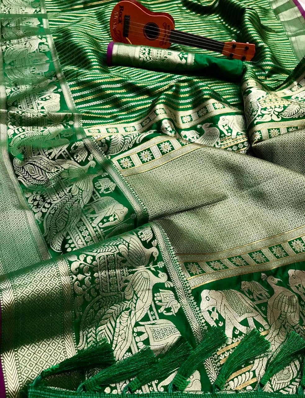 Classy green prime Kanjivaram silk saree dvz0002011