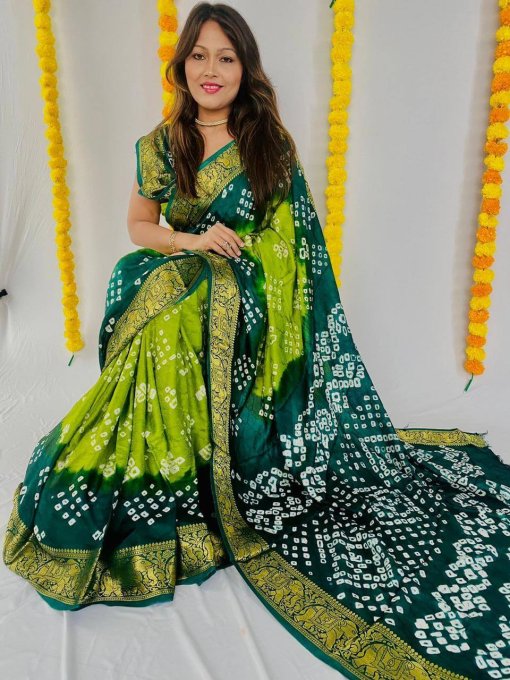 Green Bandhani Saree With Unstitched Blouse Piece DVZ0003975