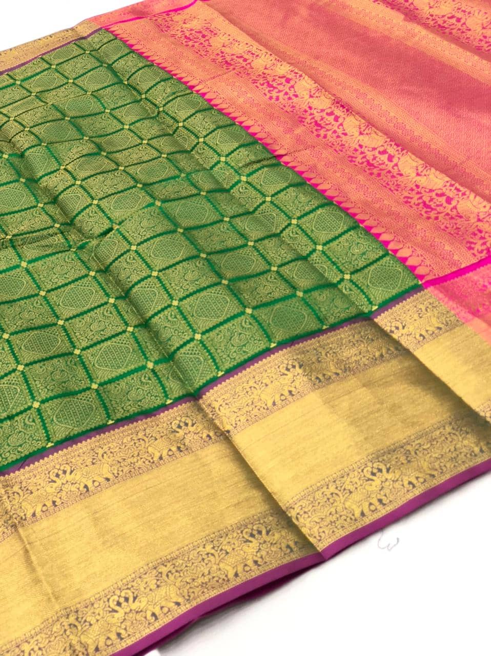 Green Kanchipuram silk saree online india dvz0001974