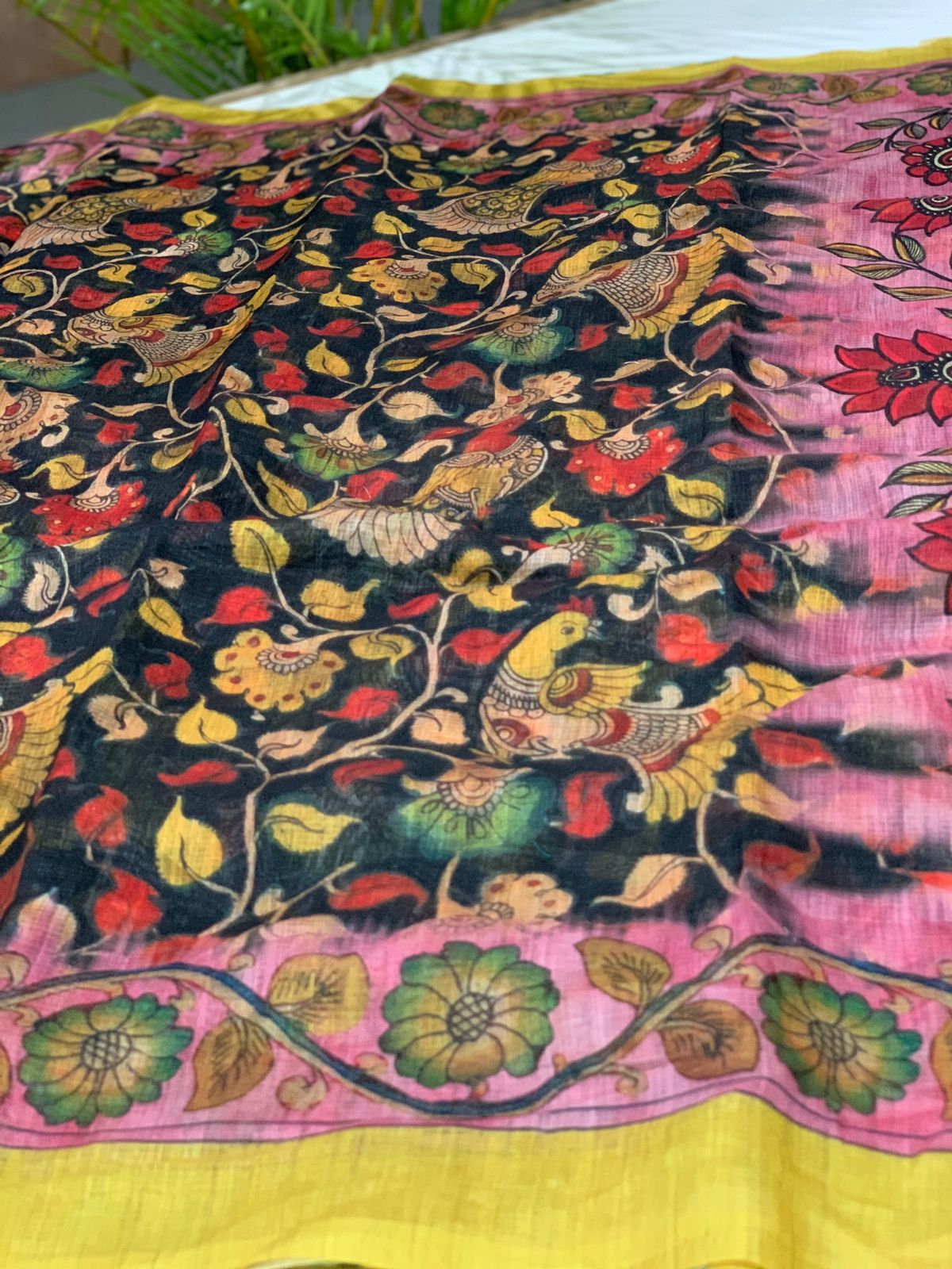 Kalamkari Designed Linen Blend Printed Saree dvz0002814