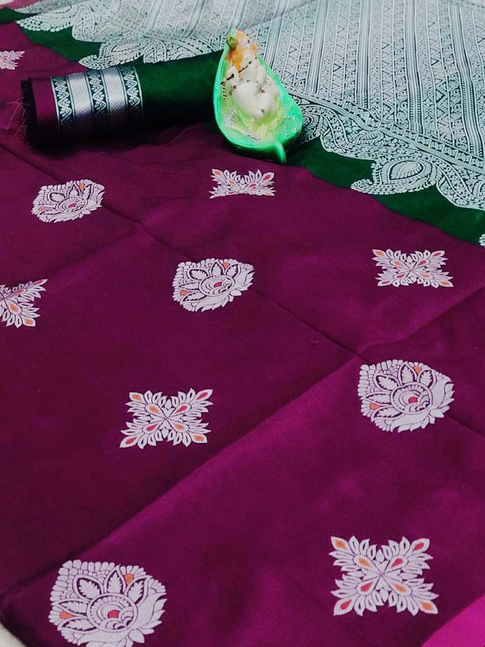 Lichi Silk Weaving Jacquard Saree in Purple dvz0002302