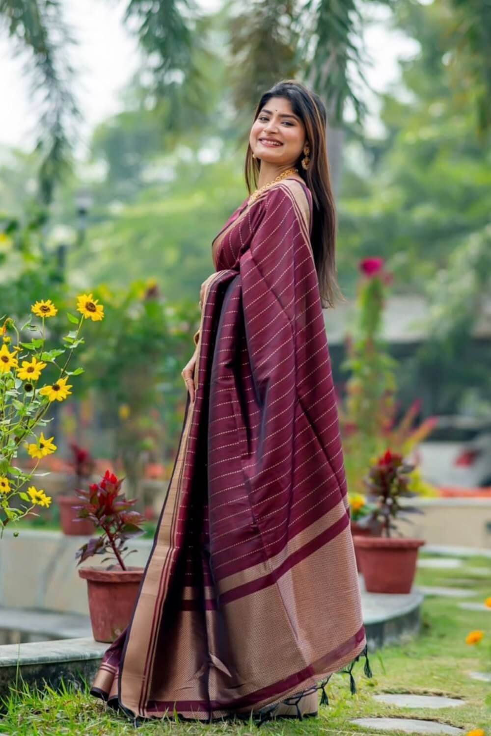 Maroon Silk Woven saree DV425-3