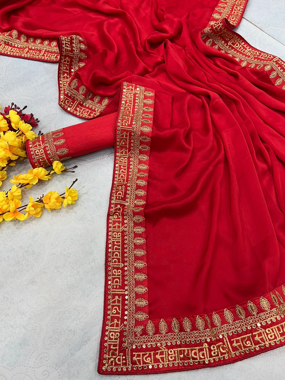 Married Women Special Red Branded Sada sobhagyawati bhav saree dvz0003493