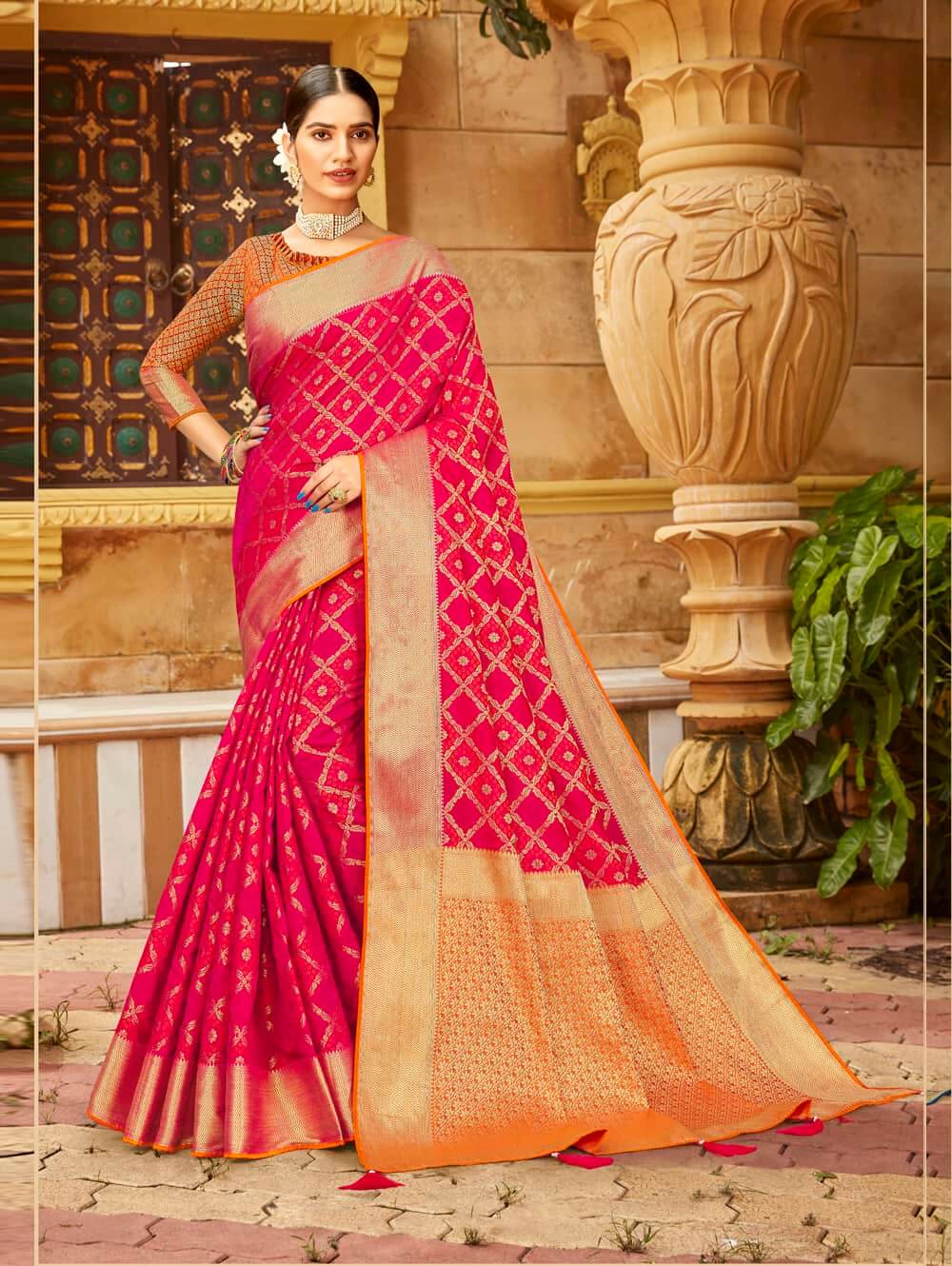 Pink Soft silk Weaving Pallu work saree dvz0002673