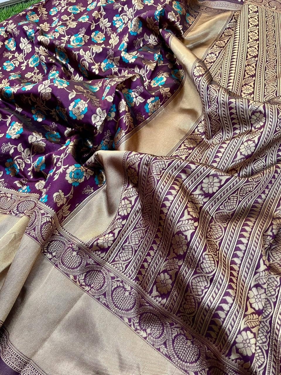 Purple Soft Weaving Banarasi Silk Saree dvz0001863 Purple Soft Weaving Banarasi Silk Saree dvz0001863