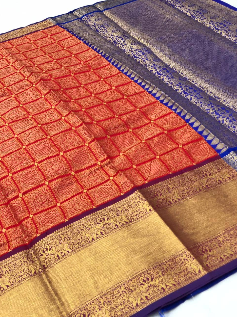 Red Kanchipuram silk saree online india dvz0001978