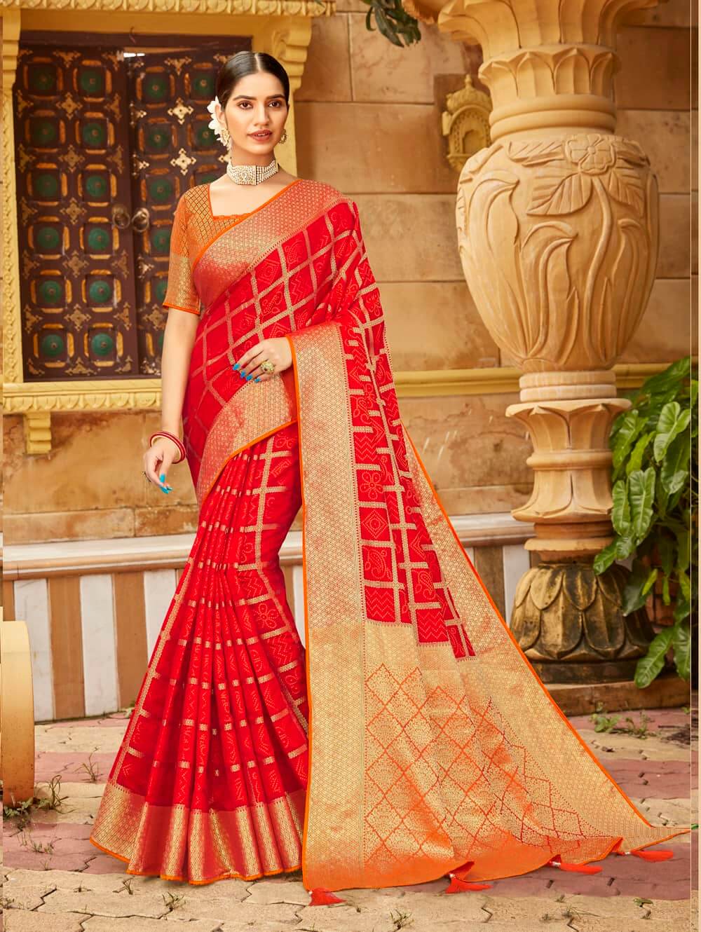 Red Soft silk Weaving Pallu work saree dvz0002676