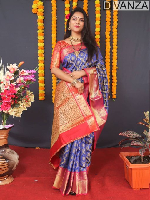 Stunning blue Kanchipuram Silk Traditional Saree dvz0003526