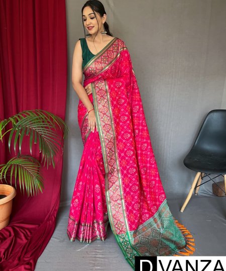 Traditional pink Beautiful Patola Woven Saree dvz0003499