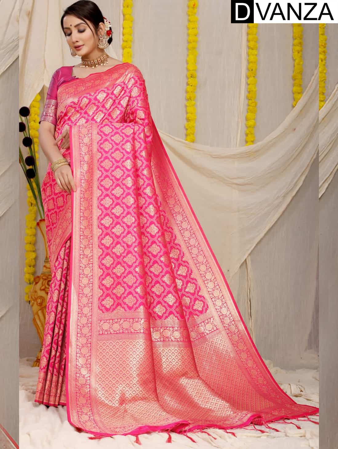 Unique Pink silk saree for wedding Ceremony dvz0003537