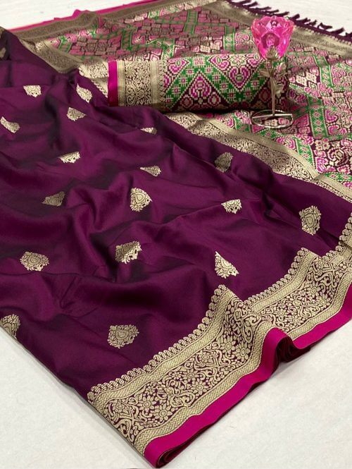 Women's Beautiful magenta Kanchipuram potala Woven saree dvz0002678