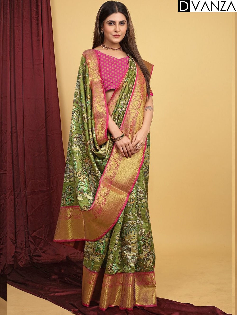 Exquisite Pattu Kalamkari Silk Saree with Brocade Blouse - dvz0003947