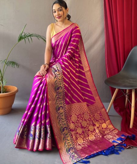 gold-zari-silk-saree-banarasi-saree-online-dvz0003401