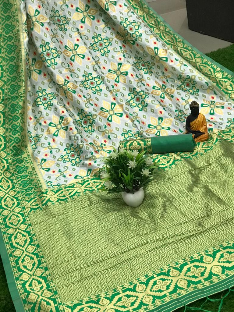 green soft banarasi lichi silk patola saree dvz0001900