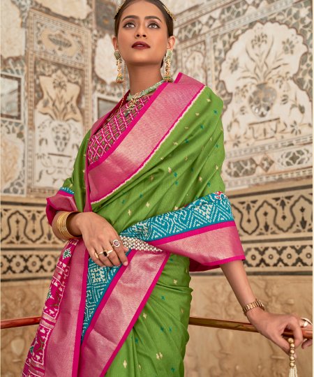 Green Soft Cotton Silk Patola Saree - dvz0003267