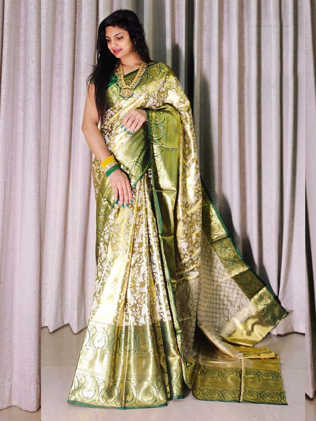 Green woven pure kanjivaram silk saree with blouse - Ratnavali - 3914819