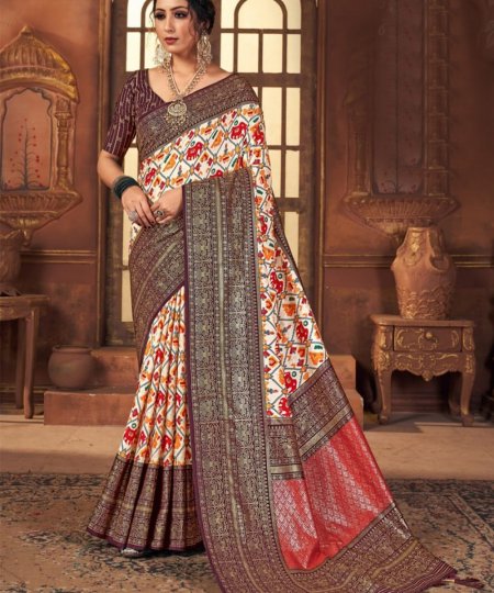 Off White Colored Dola Silk Foil Printed Saree - dvz0003256