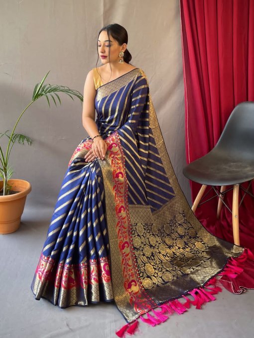 Gold Zari Silk Banarasi Saree Online - dvz0003397