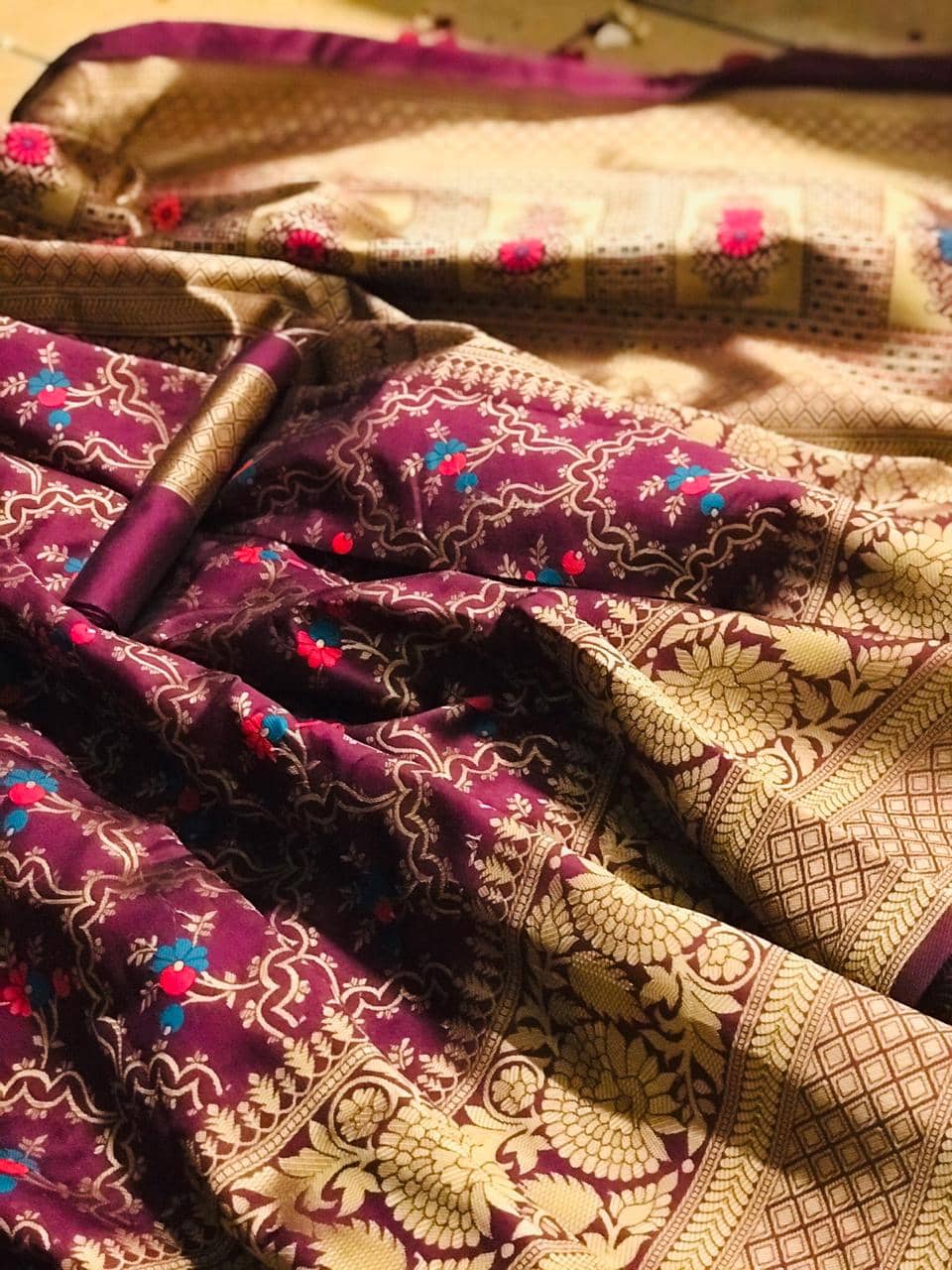 soft banarasi saree in Purple dvz0002182