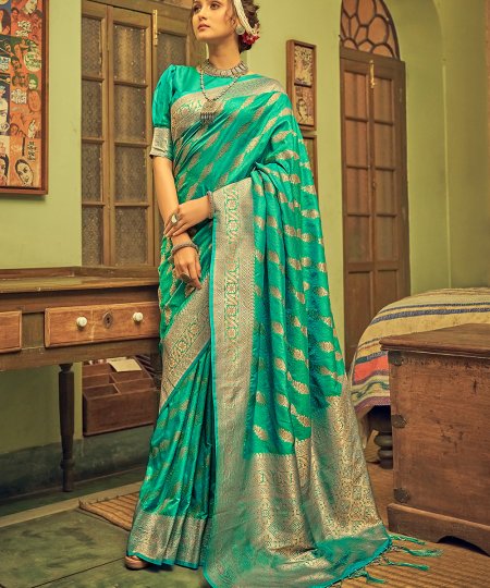 Soft Banarasi Silk Saree with Leheriya Zari Weaving - dvz0003406