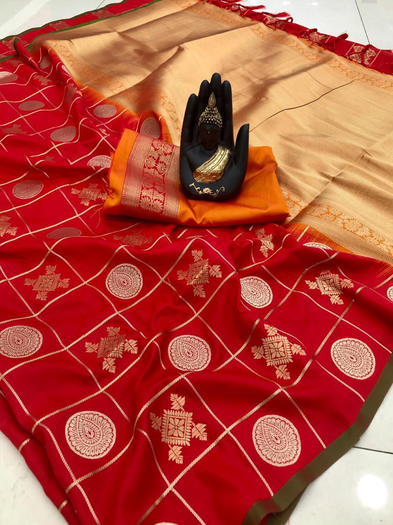 stylish looking soft silk saree in Red dvz0001965