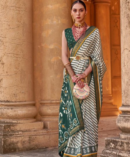 The Munga Crape silk saree with rich zari foil pallu - dvz0003669